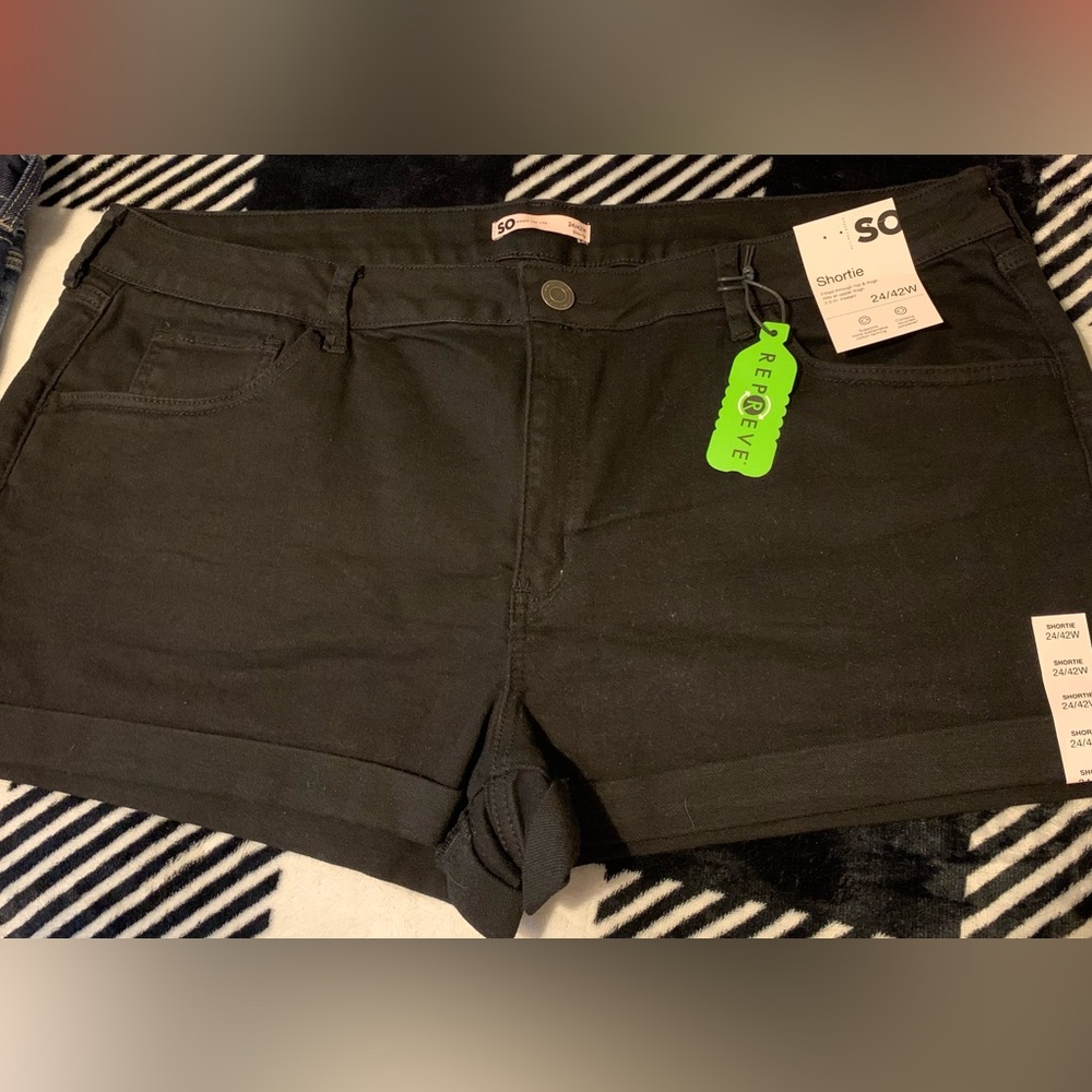 SO Shortie Short (kohls)